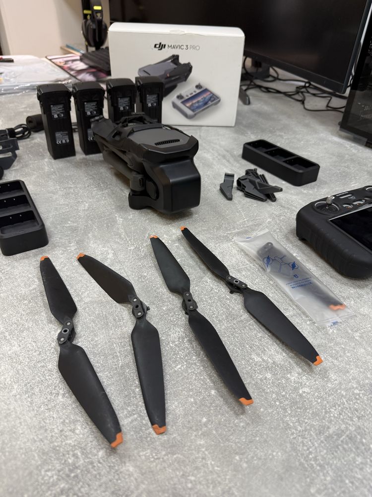 Дрон dji mavic 3 pro full more combo 4 Батарей