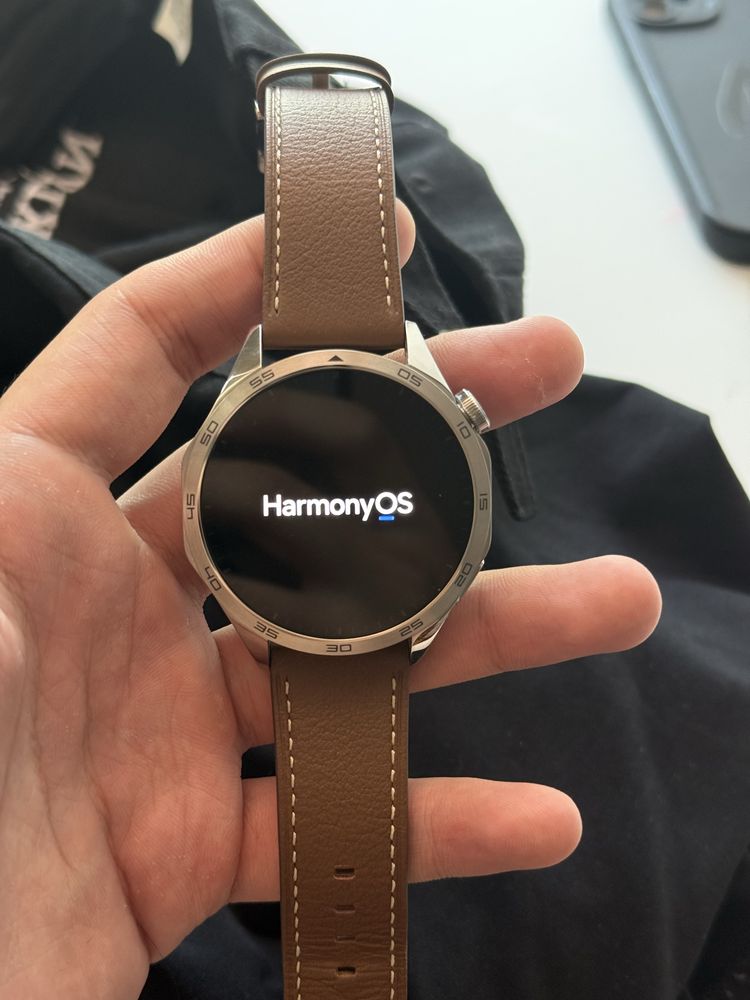 Смарт часы huawei gt-4