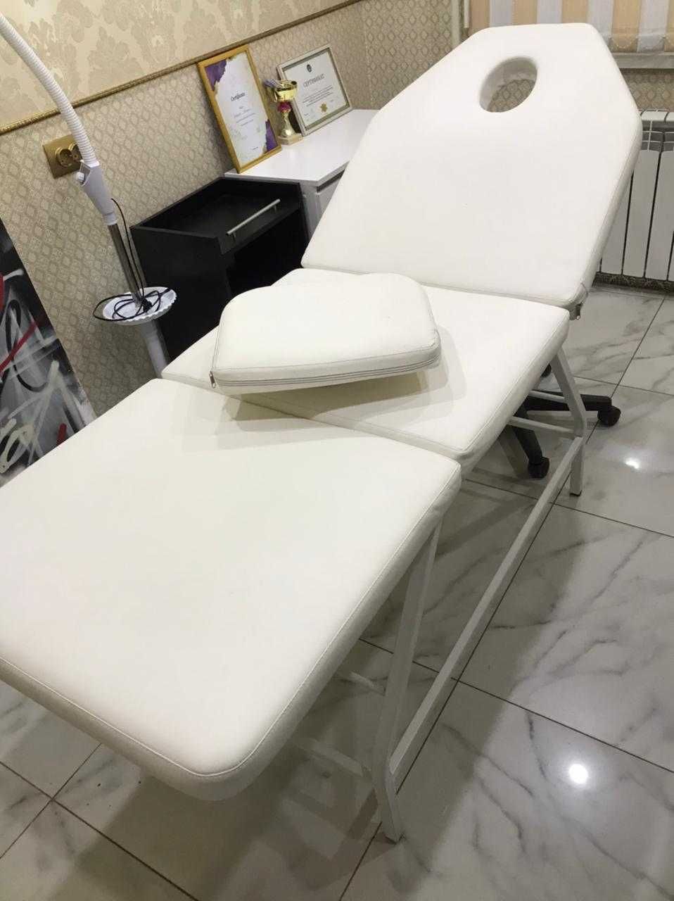 Продам кушетку косметологическую