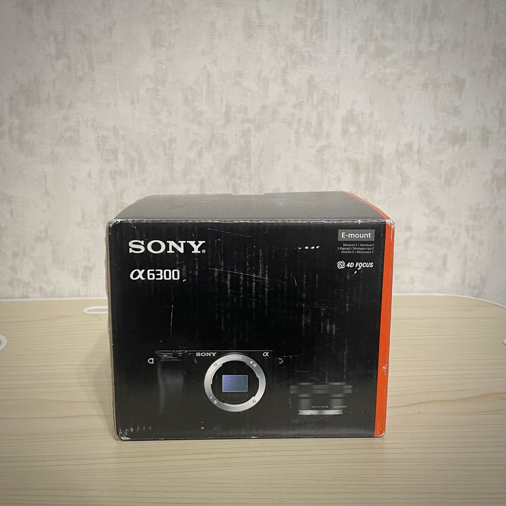 Камера Sony a6300 (тушка) + 2 батарейки