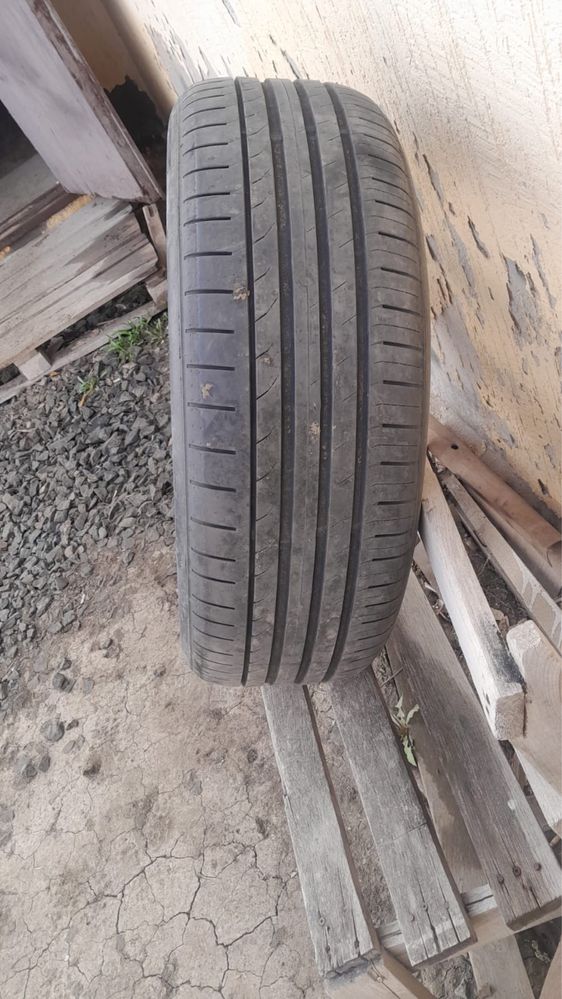 Продаются шины 19 размер