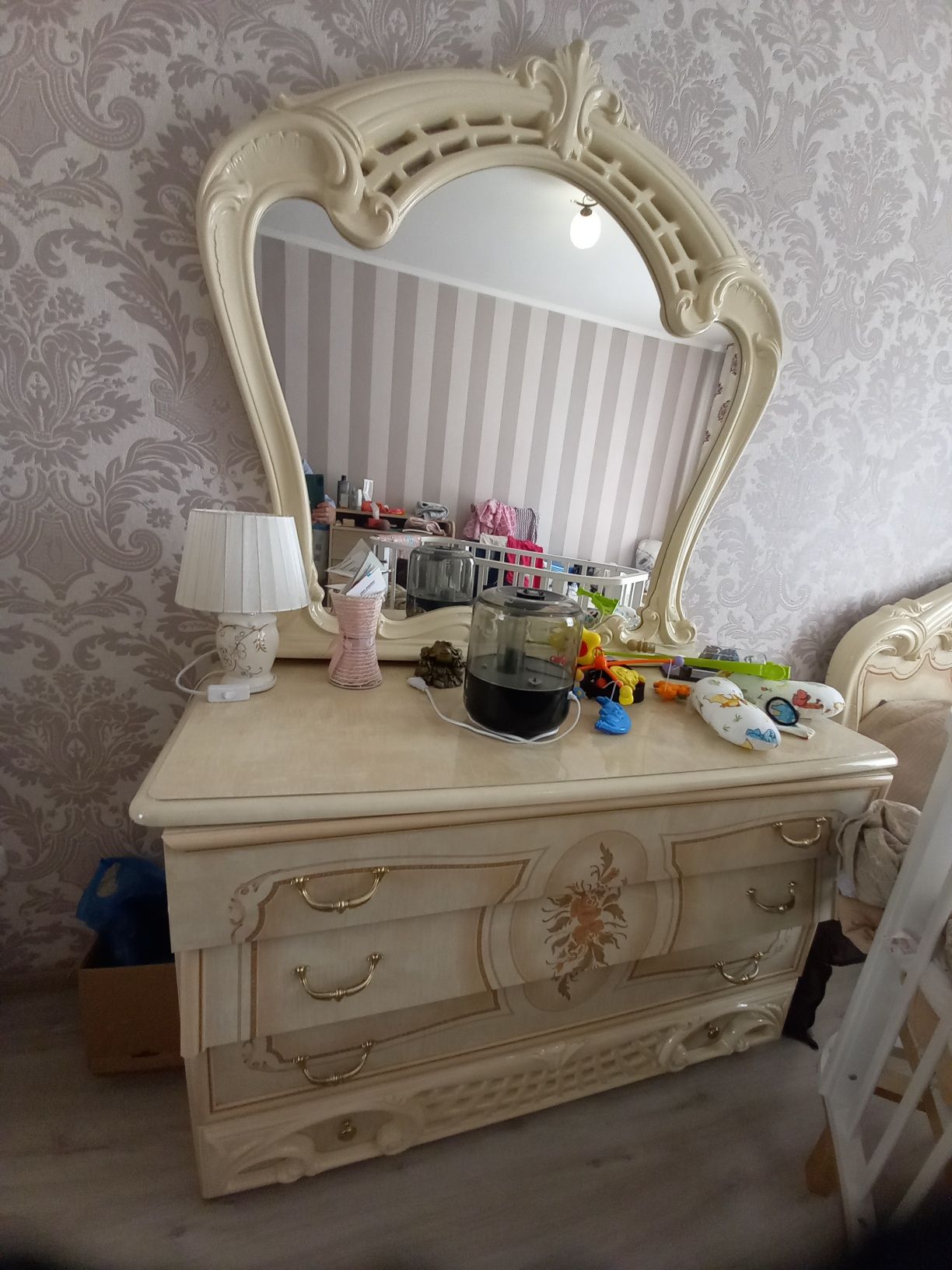Продам спальный гарнитур Шатура