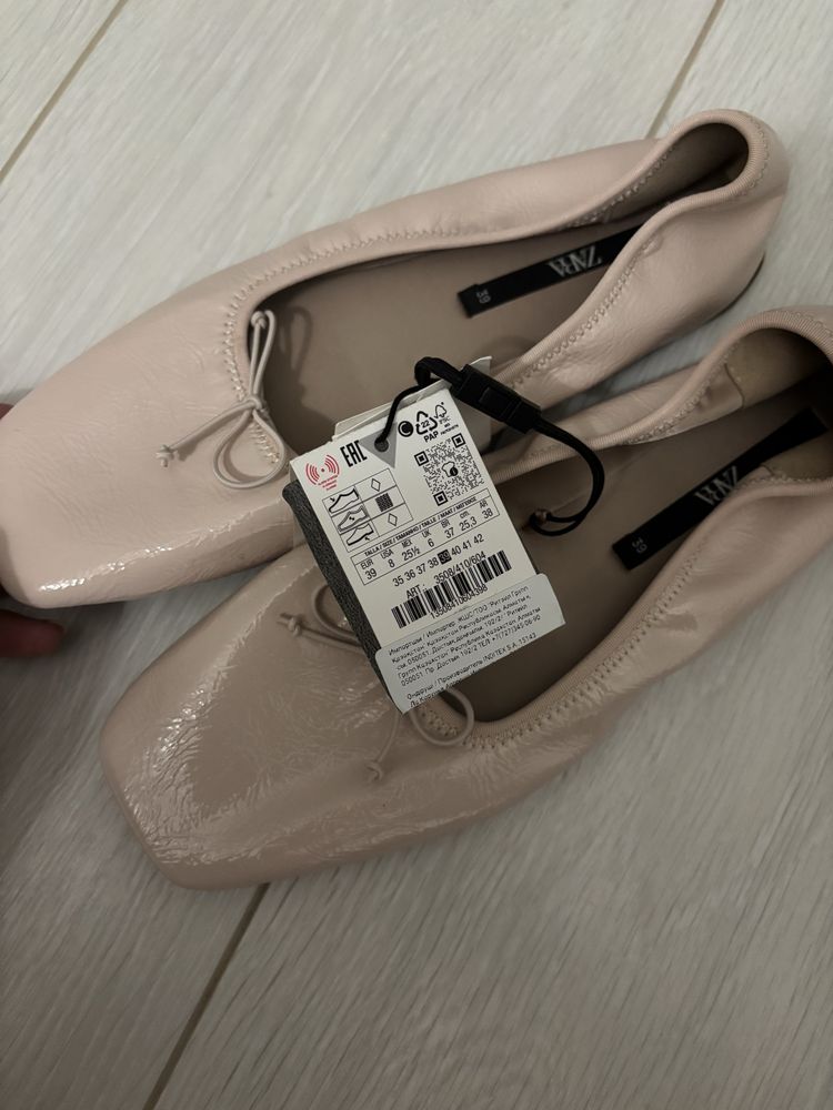 Продается новая балетка Zara