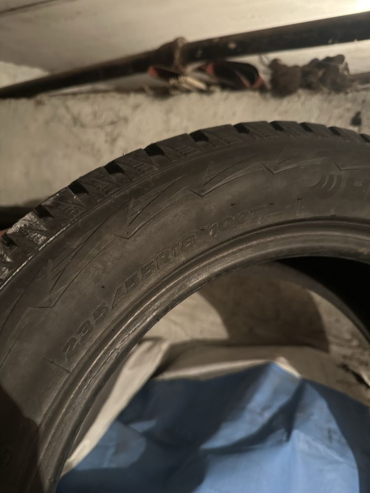 Резина Hankook 235/55 R18