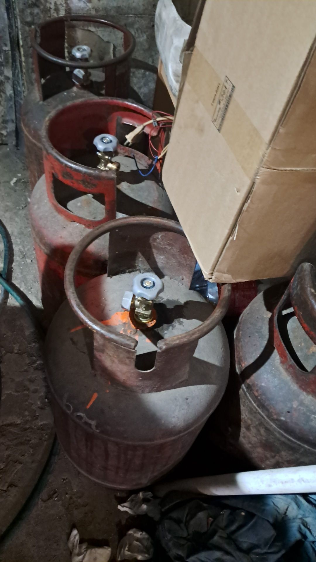Газовый баллон  с вентилем