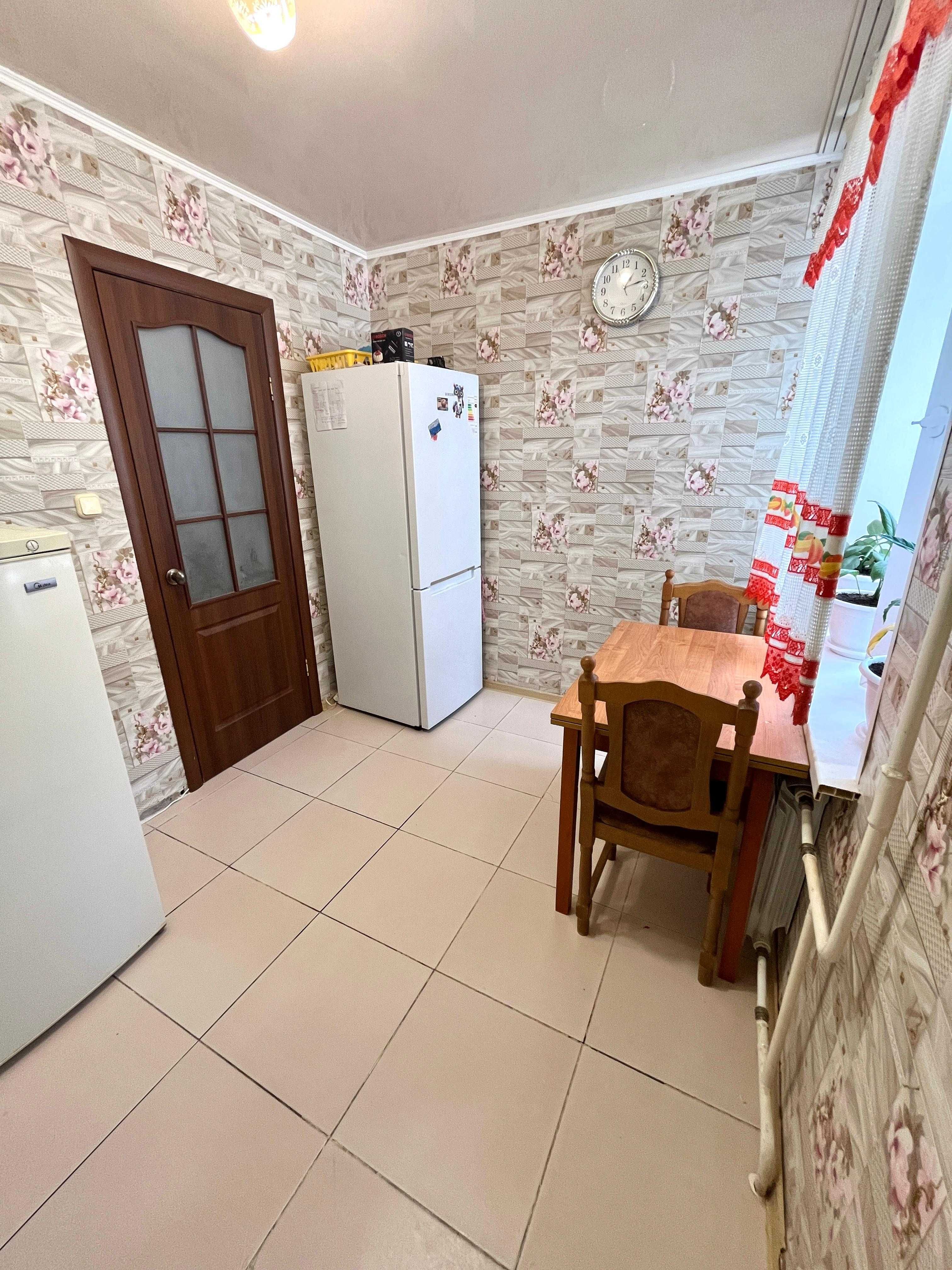 Продаётся 2 комн квартира