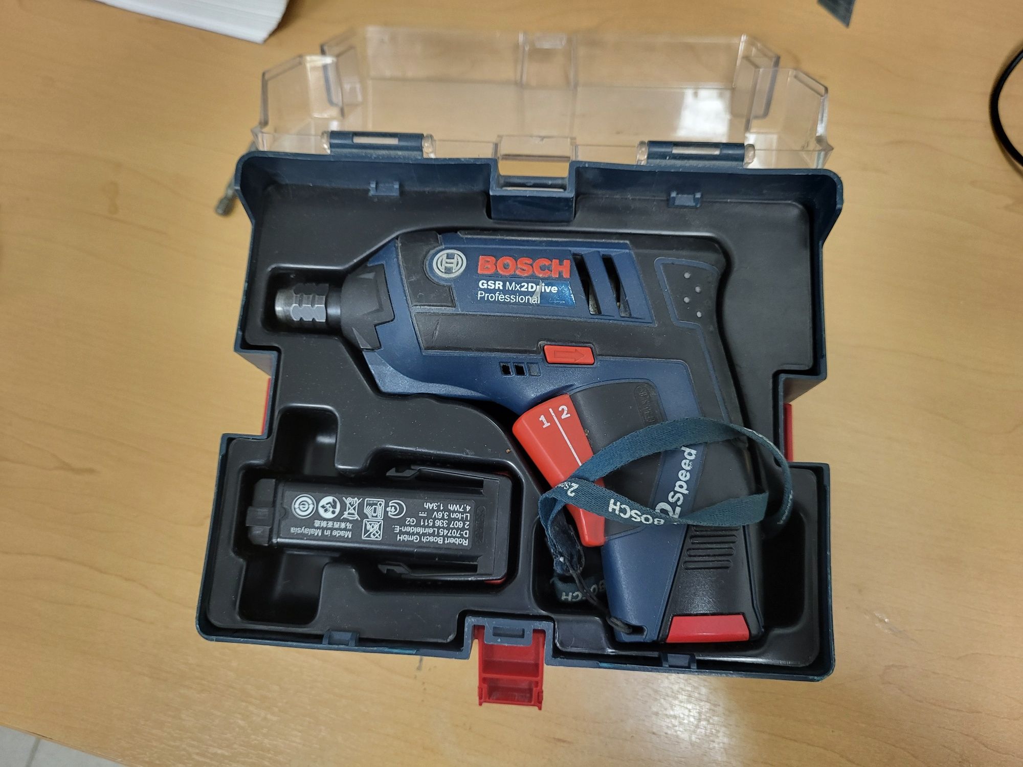 Отвертка аккумуляторная Bosch GSR Mx2Drive Professional