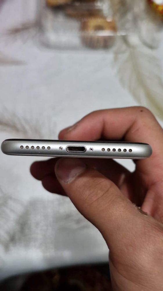 Iphone se 2, + ps3 прошитая + ps3 обычная , обмен