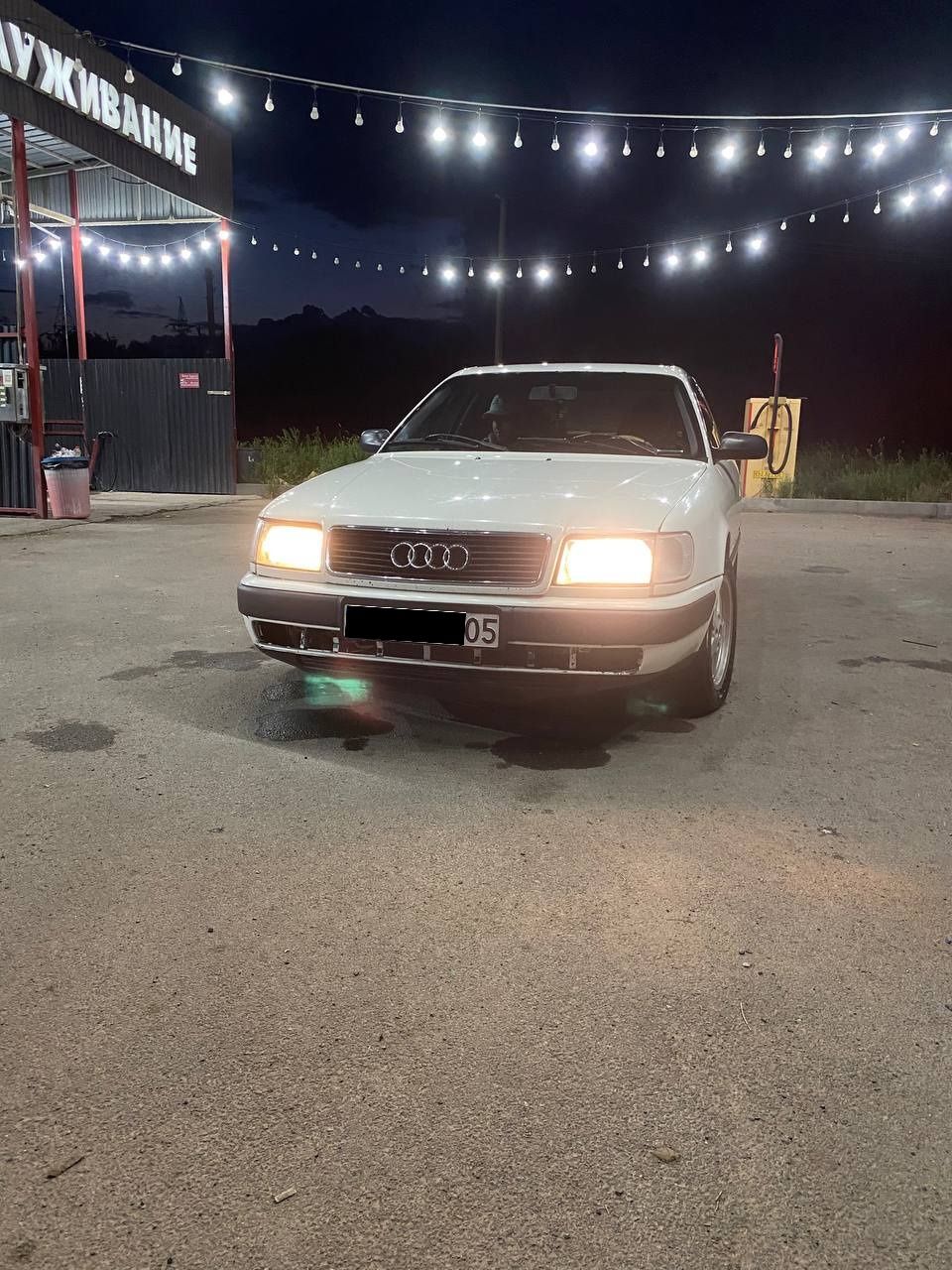 Продам машину Ауди 100 с4