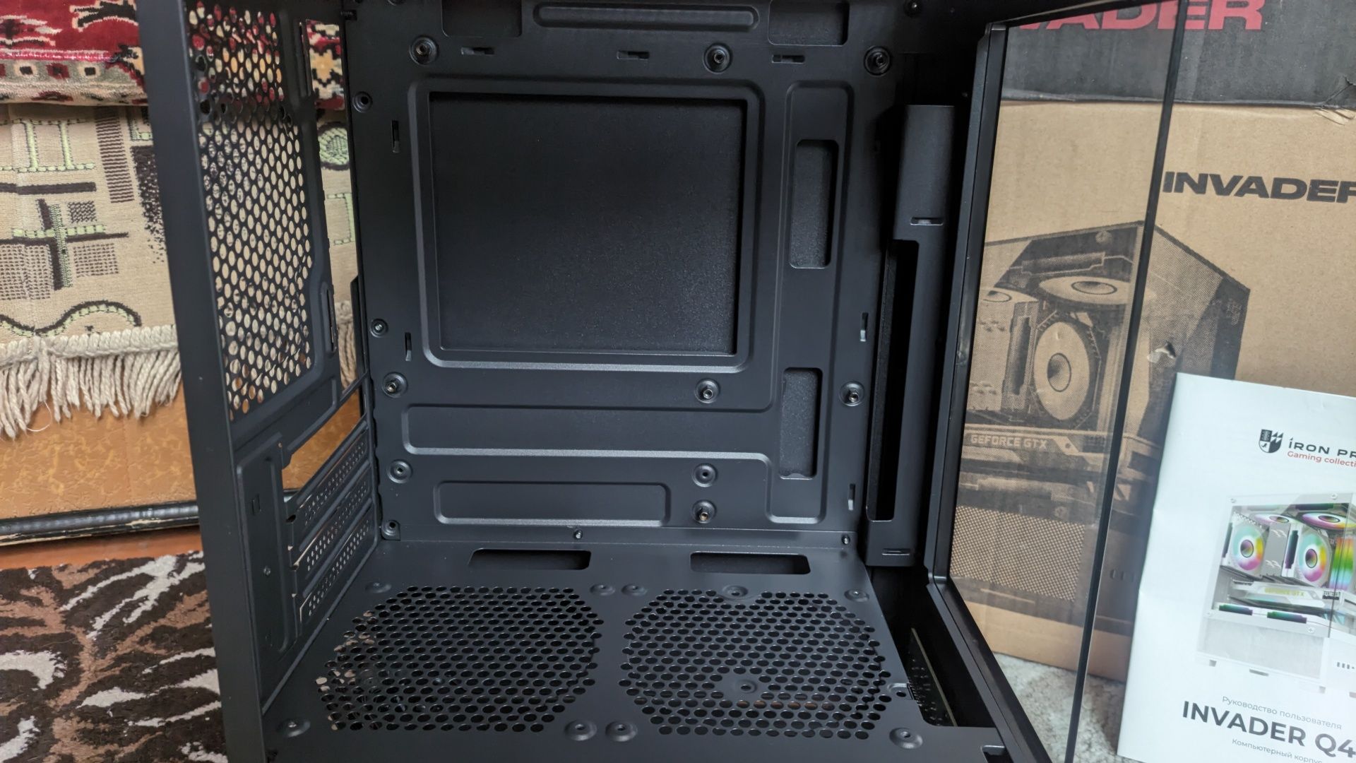 Корпус Invader Q4M