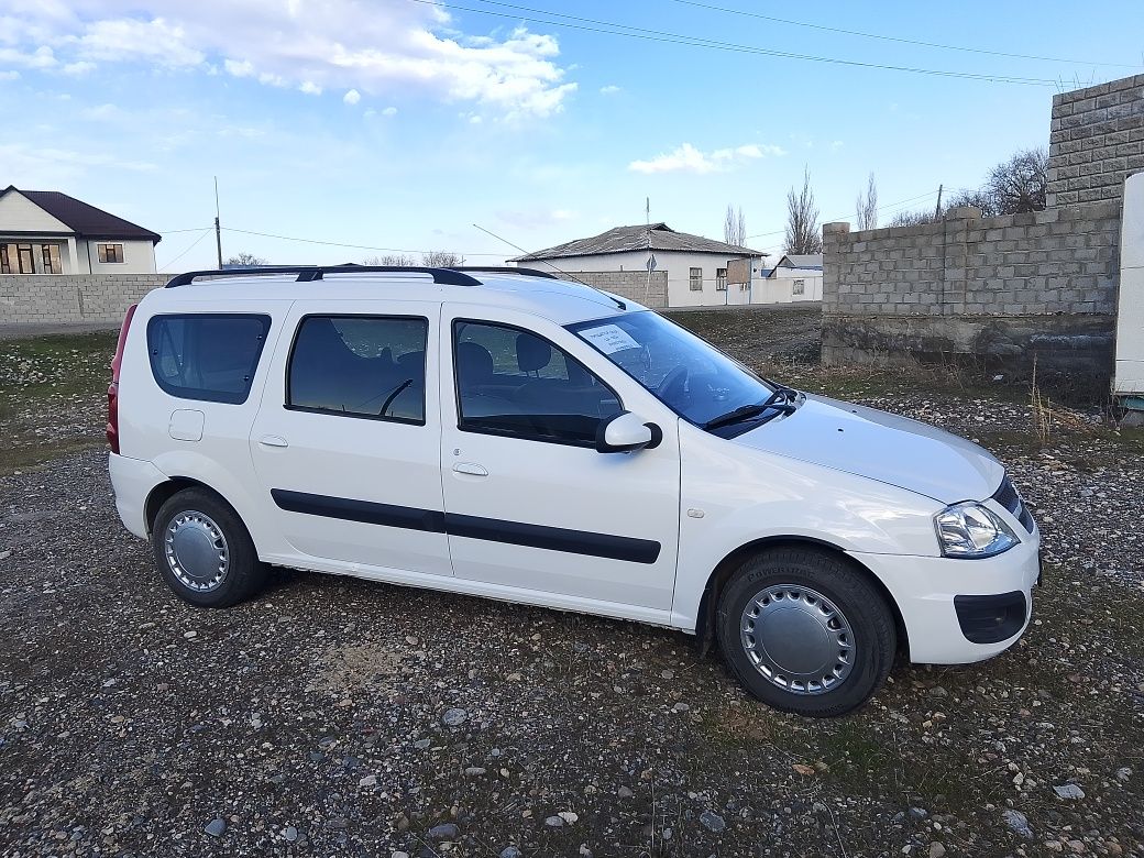 Продаётся автомобиль