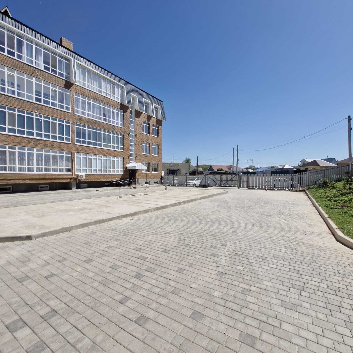 Продам четырёхкомнатную квартиру в рн Старого Аэропорта