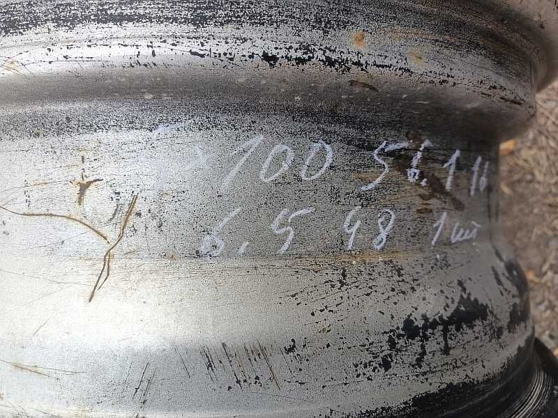 Продам ОДИН оригинальный металлический диск на автомашину Subaru