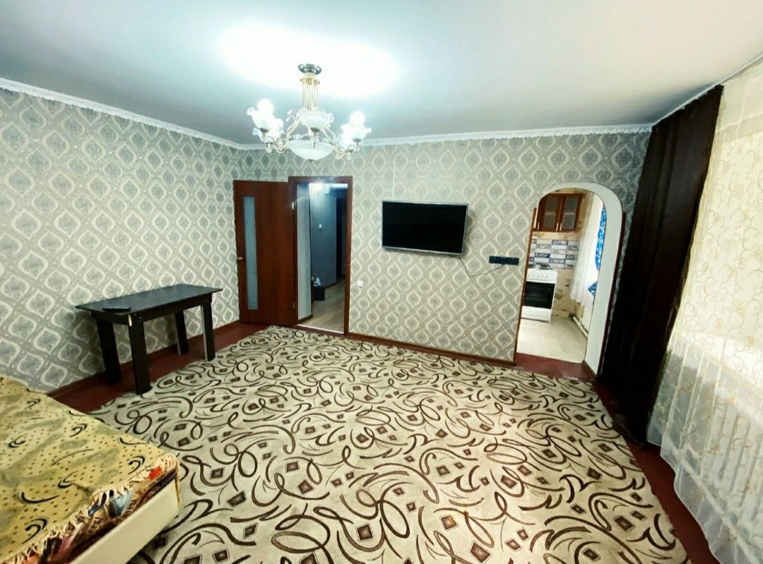 Продам квартиру Абая 79 блочный дом Район ресторана Алтын Сарай