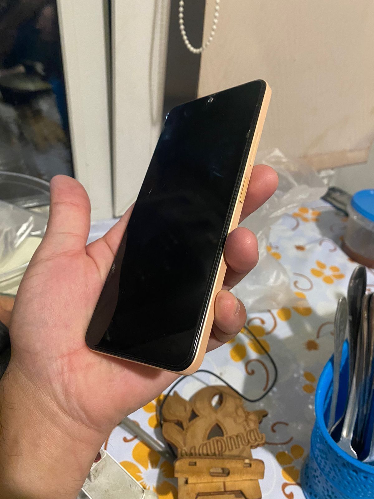 Продам либо обменяю xiaomi 12  либо с доплатой