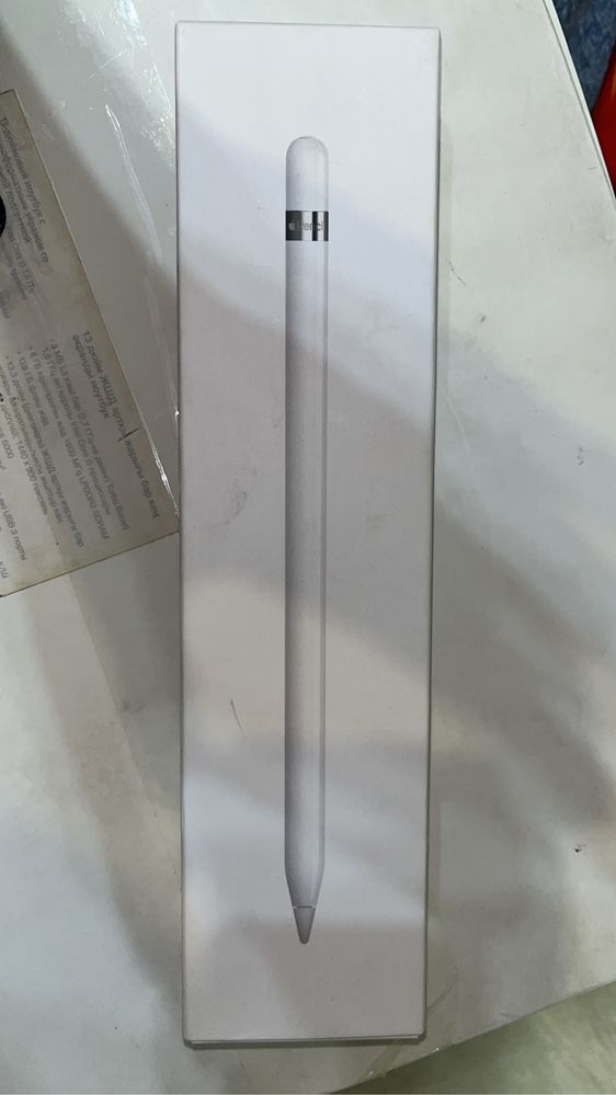 Продается apple pencle 1