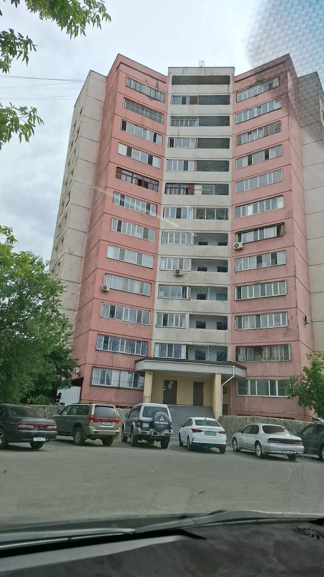 Продам 3 х комнатную квартиру