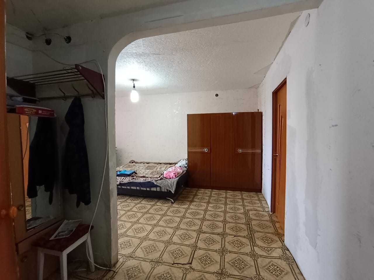 Продаю 2 комнатную квартиру в 21 микрорайоне.