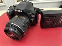 Nikon D5200 с чихолом почти новый