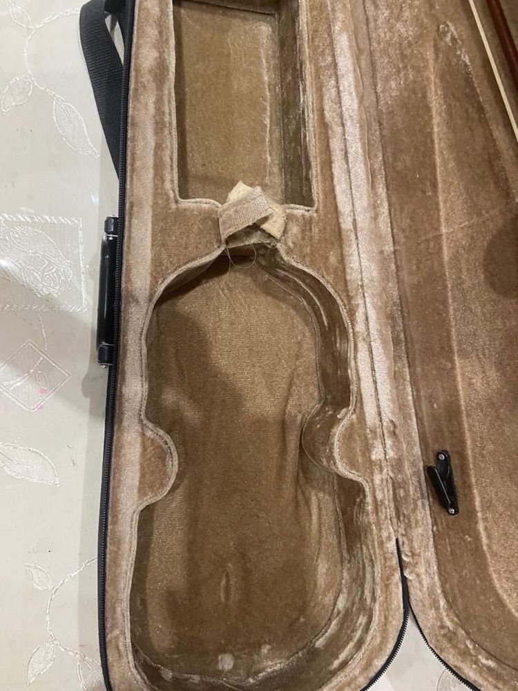 Продам скрипку 1/2