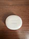 Realme buds t01.