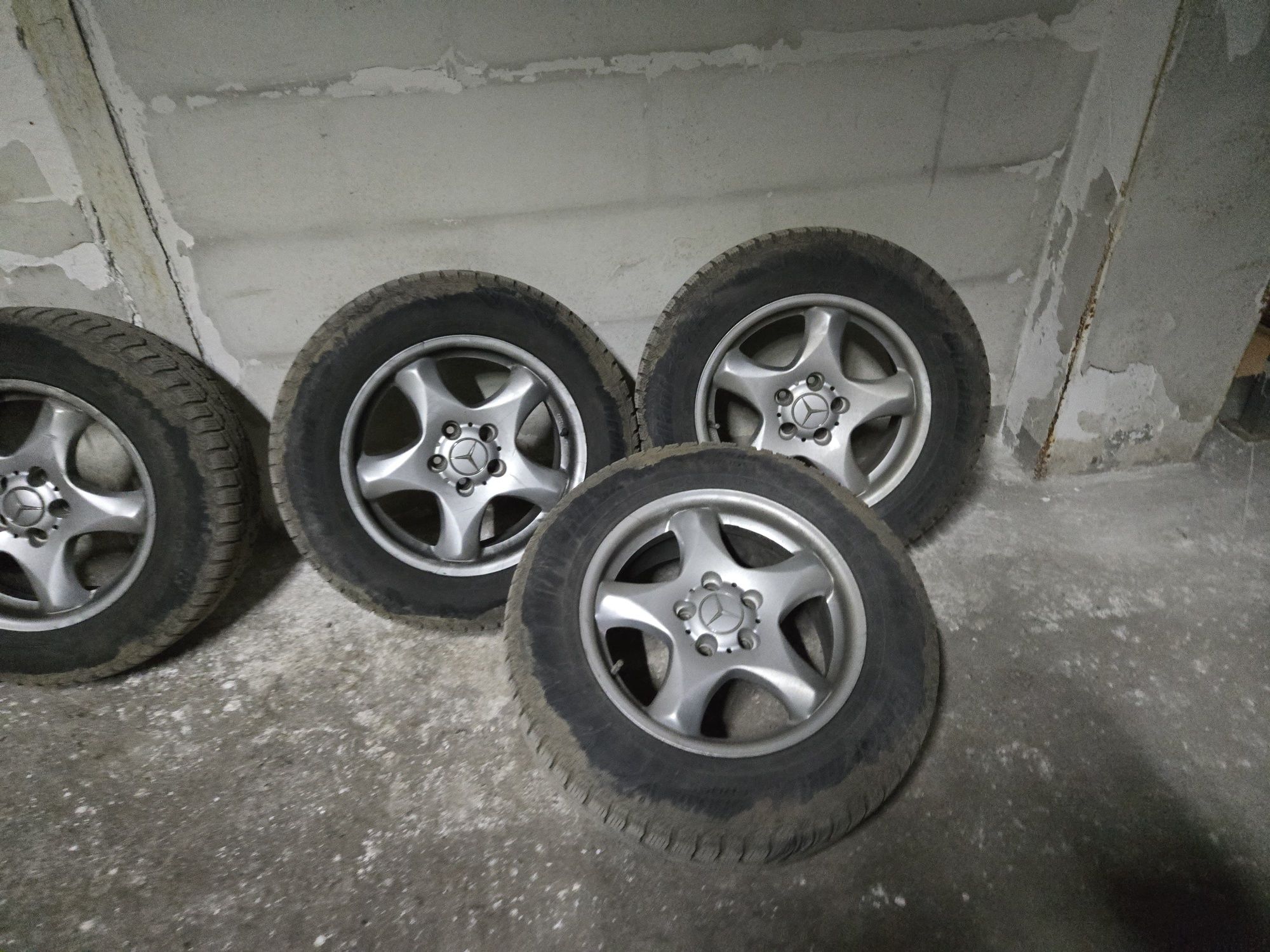 Диски Mercedes R17 235/65