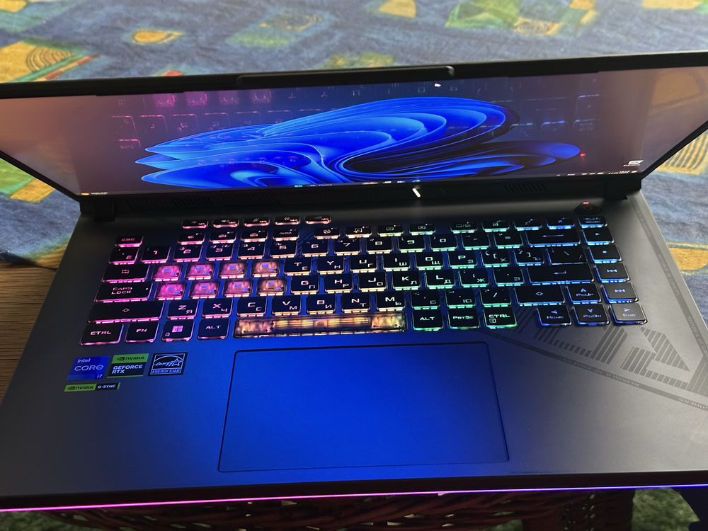 Asus Rog Strix G16 RTX4060