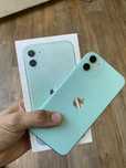 Продам Iphone 11