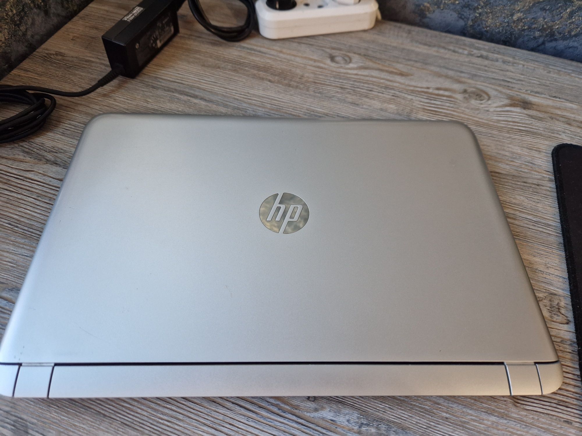 Ноутбук HP Pavilion для работы состояние хорошее