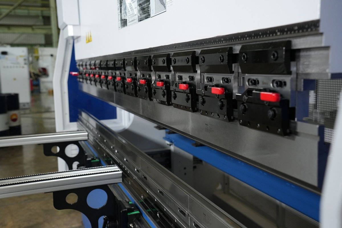 Гидравлические листогибочные прессы SMD PBC