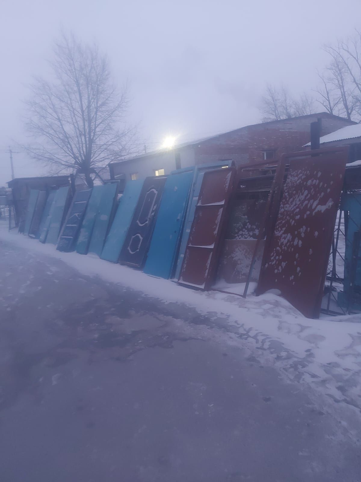 Двери б.у от 20.000тг может дешевле
