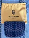 Продам срочно барсетку Goyard