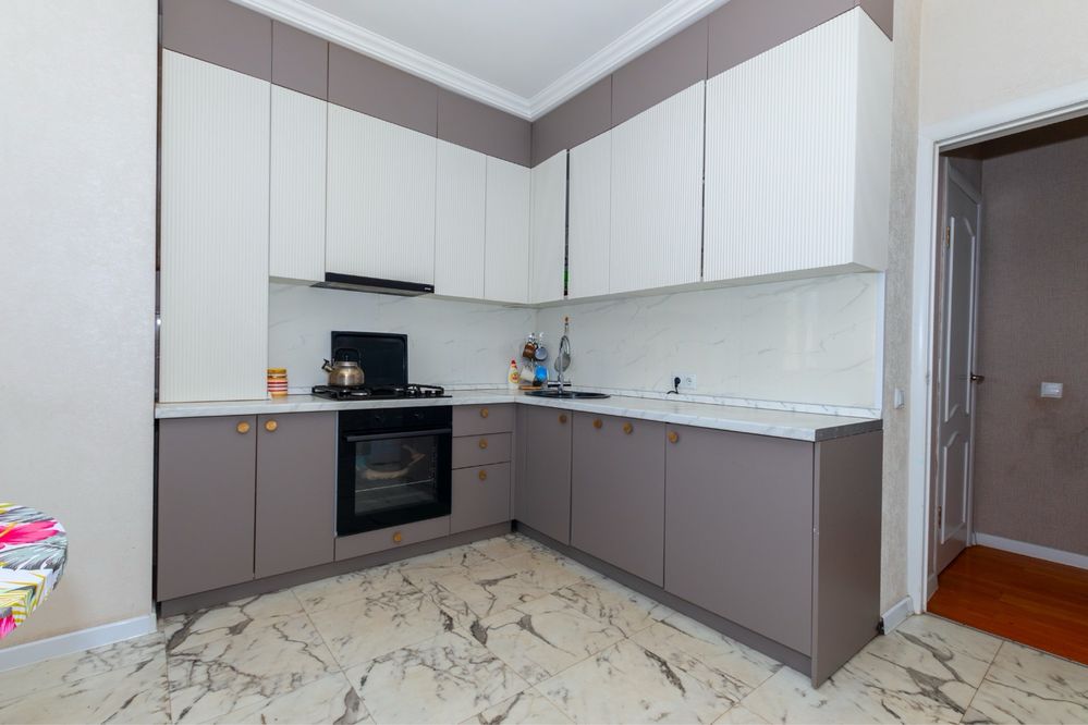 Продам 3-комнатную кв в “Золотом центре” Астаны