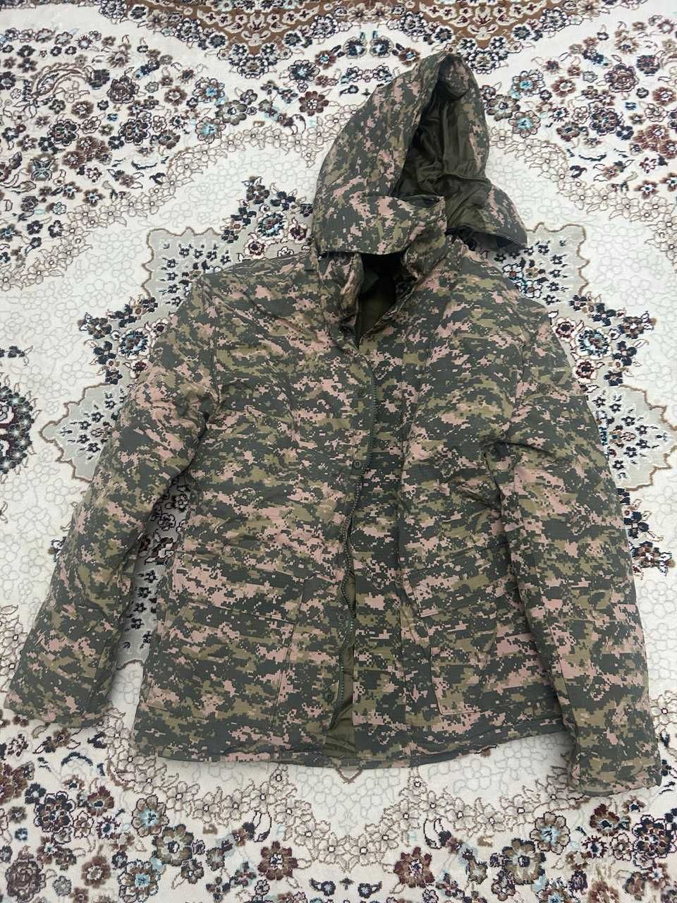 Продается зимний бушлат