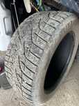 Резина 285/50r20 BRIDGESTONE
