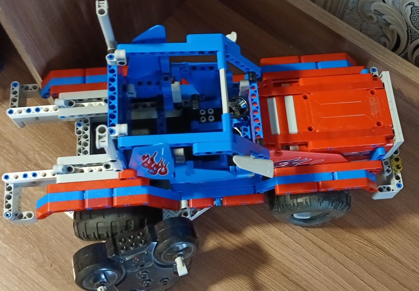 Лего машинка CaDAFighting Leader C51002