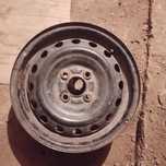 Продаю диск R 14 штампованный на NISSAN