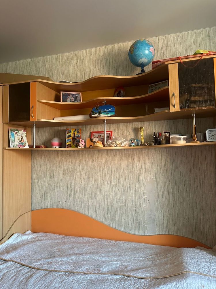 Спальный гарнитур