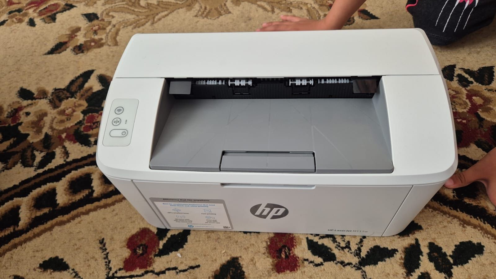 Срочно продам принтер HP laserjet M111w