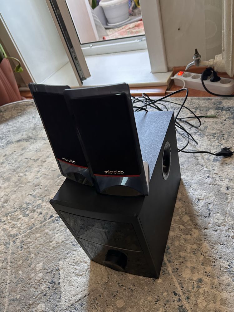 Колонки Microlab с сабвуфером
