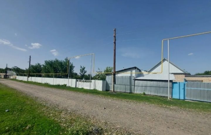 Продается дом п.Бактыбай