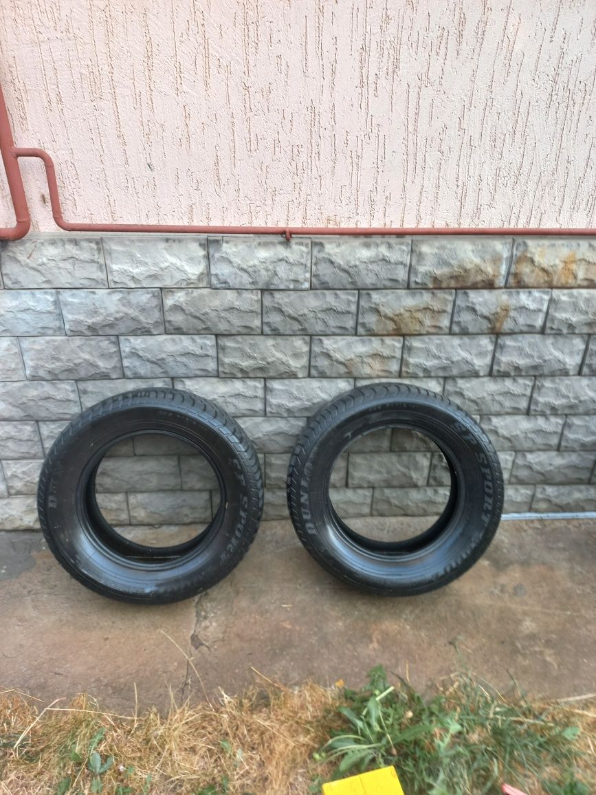 Продам шины две размер 235/60 R 16 фирмы Данлоп