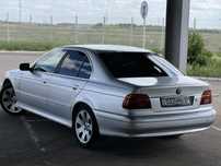 Продам машину BMW 530i