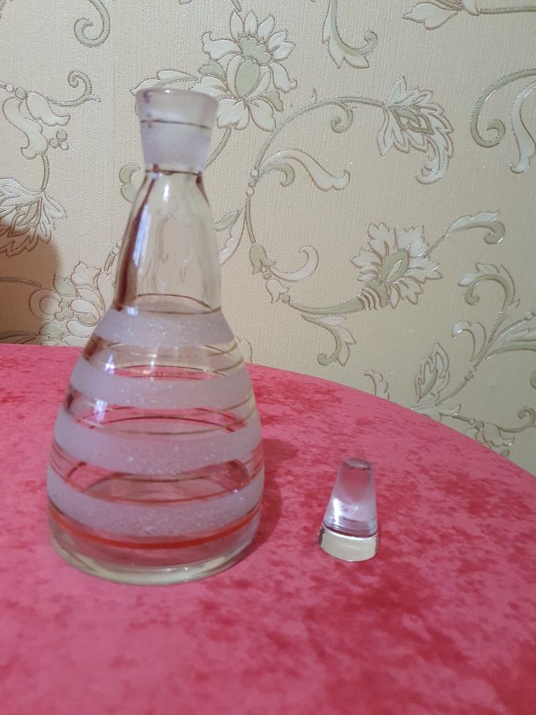 Винтажный графинчик