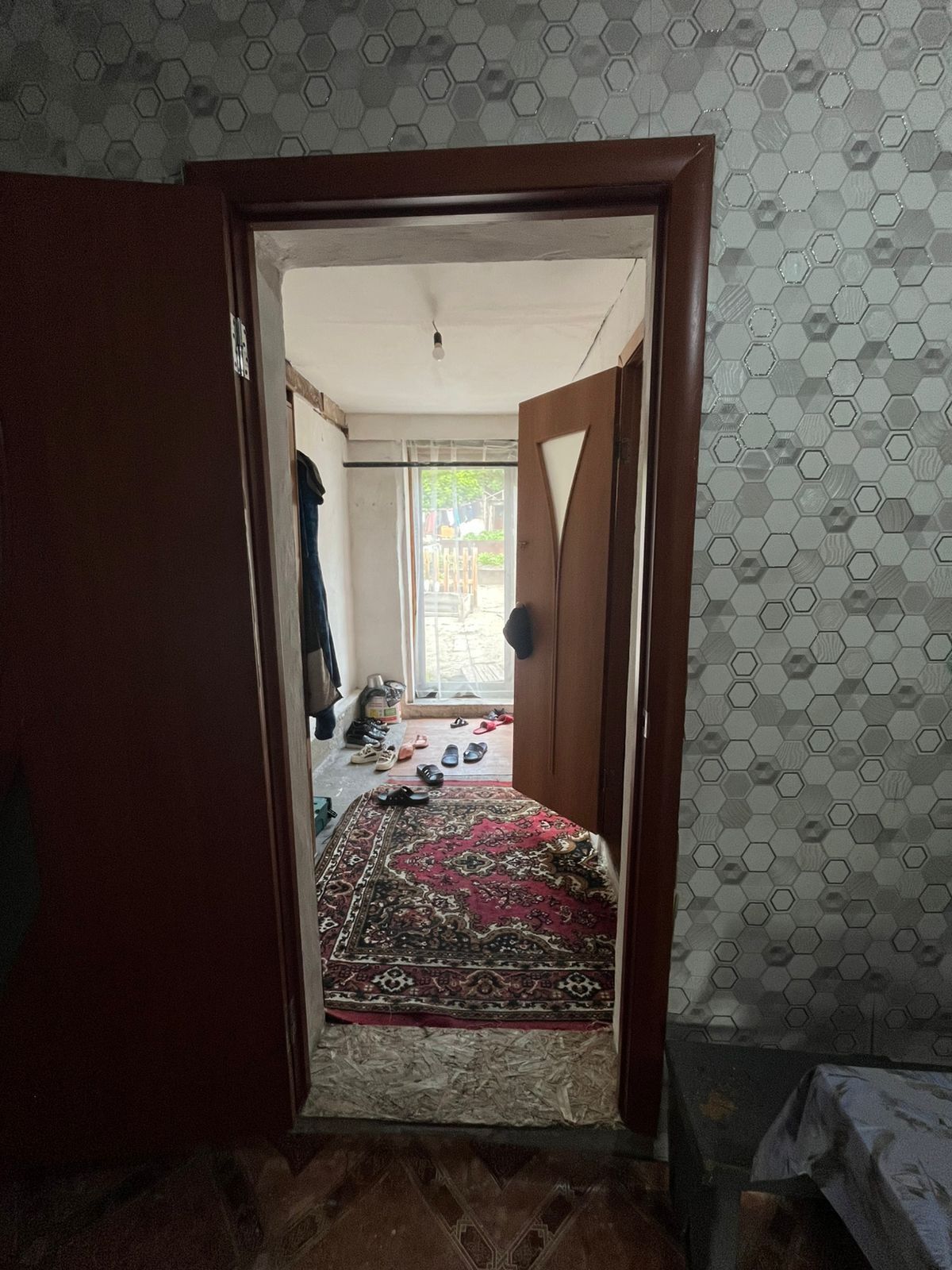 Продам  барачный дом