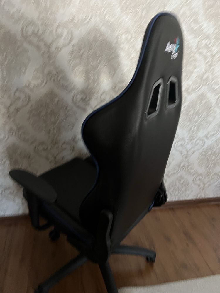 aerocool кресло новое
