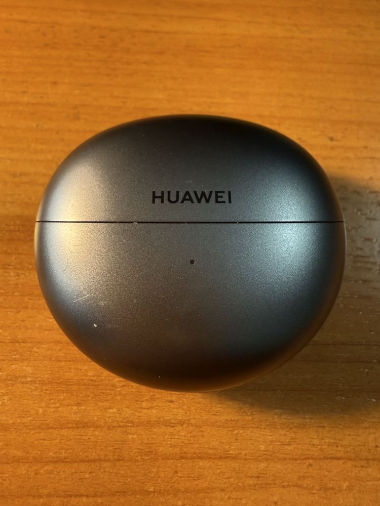 Продам наушники HUAWEI