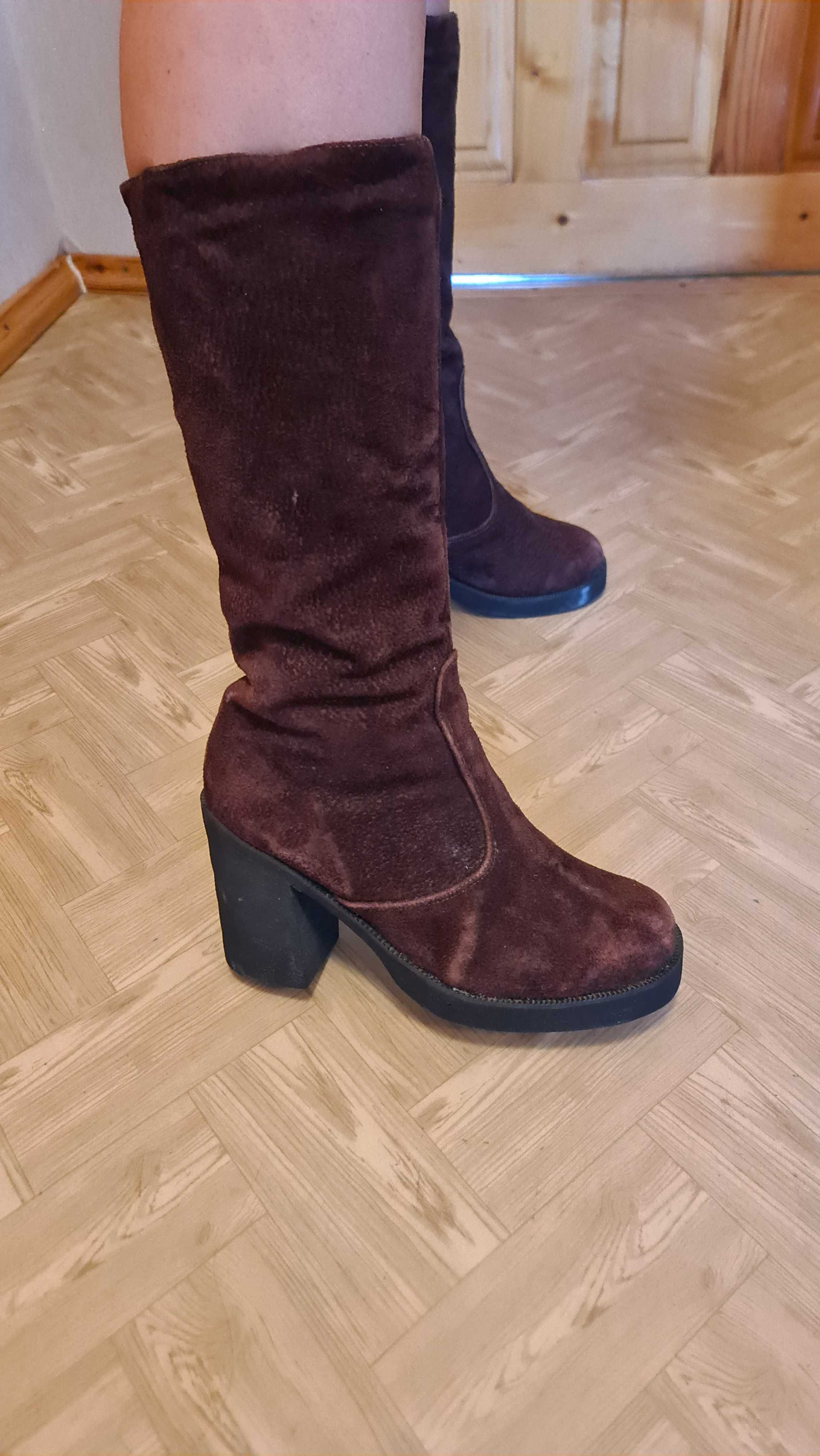 Продам сапоги женские зимние замшевые, новые