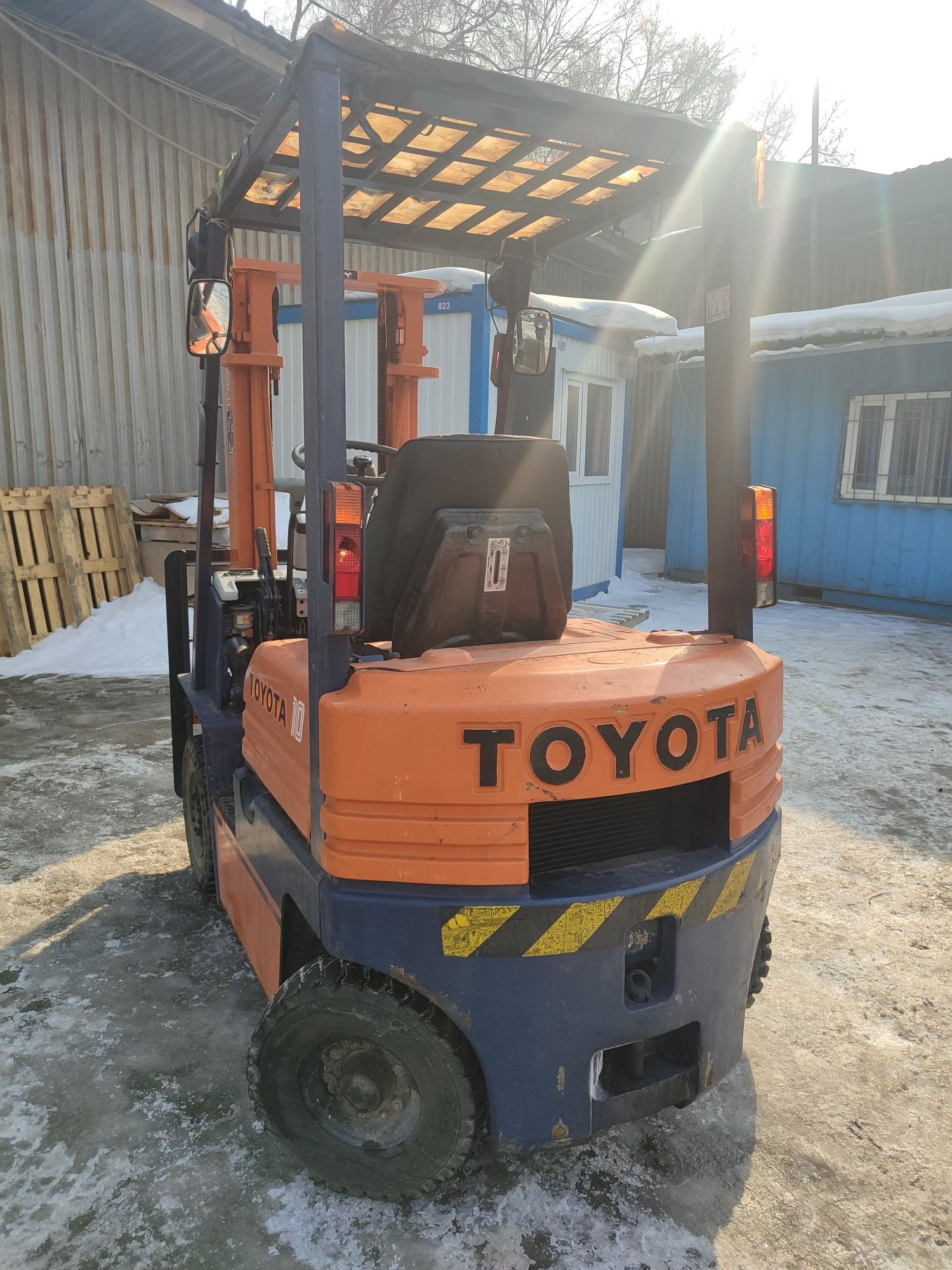 Погрузчик вилочный TOYOTA 5FG10 2002 год