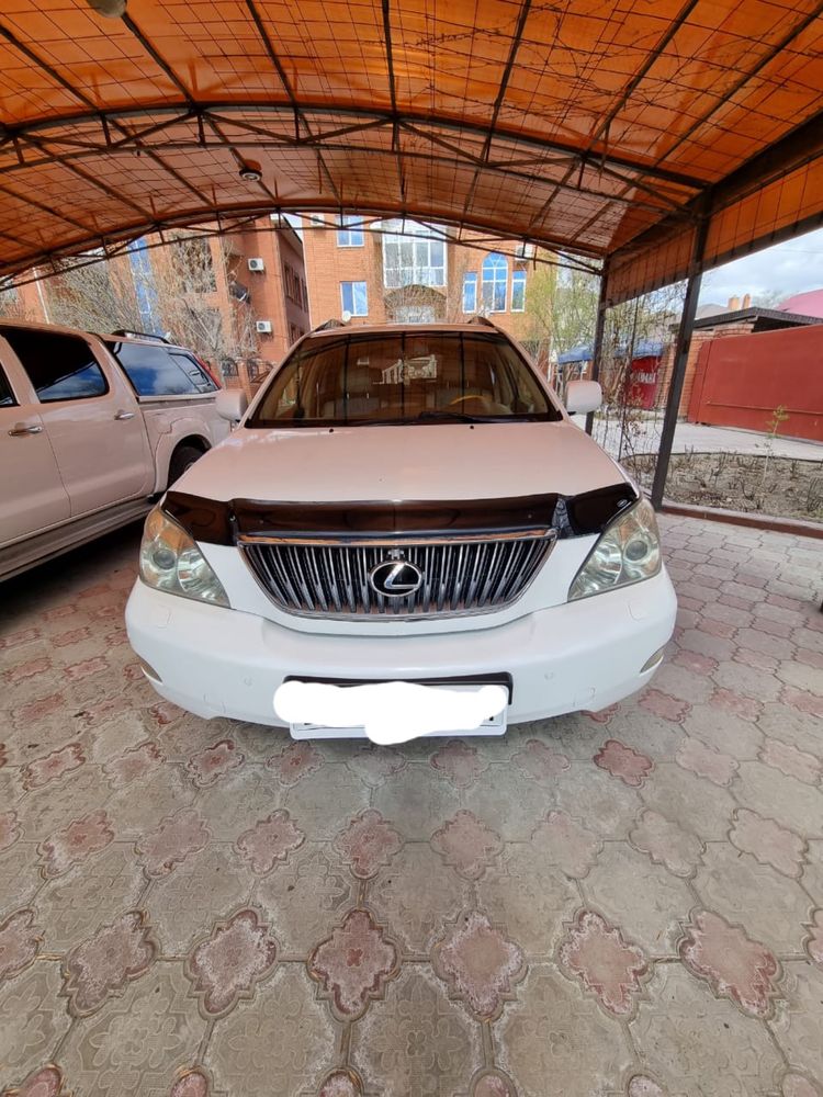 Продаётся Лексус 2008 года модель RX 350
